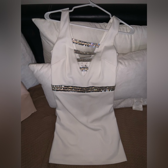 Dress - Picture 2 of 2